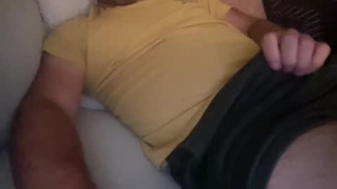 rungriff2323 online show from October 3, 2025, 3:14 am