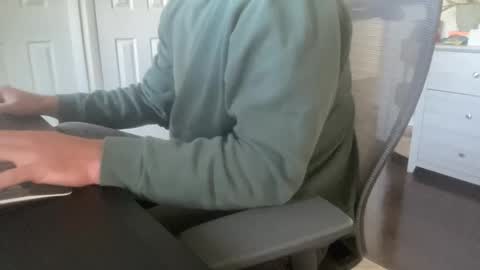 Snapshot of rungriff2323 chatting on October 16, 2025, 2:29 pm rungriff2323 online show from October 16, 2025, 2:29 pm