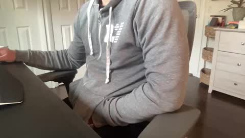 rungriff2323 online show from October 22, 2025, 4:18 pm