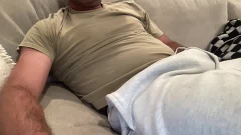 Snapshot of rungriff2323 chatting on October 24, 2025, 1:24 am rungriff2323 online show from October 24, 2025, 1:24 am