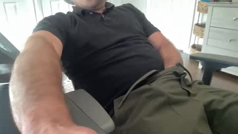 Snapshot of rungriff2323 chatting on November 11, 2025, 8:31 pm rungriff2323 online show from November 11, 2025, 8:31 pm