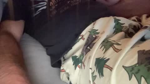 Snapshot of rungriff2323 chatting on December 4, 2025, 4:33 am rungriff2323 online show from December 4, 2025, 4:33 am