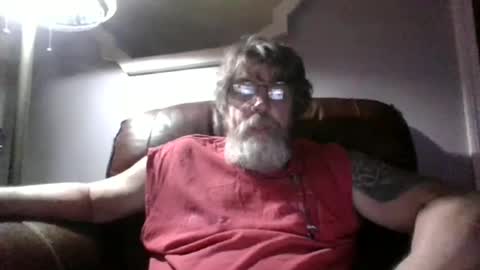 Snapshot of runningaround60 chatting on September 15, 2025, 1:49 am runningaround60 online show from September 15, 2025, 1:49 am