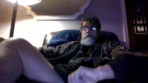 Snapshot of runningaround60 chatting on December 3, 2025, 2:41 am runningaround60 online show from December 3, 2025, 2:41 am