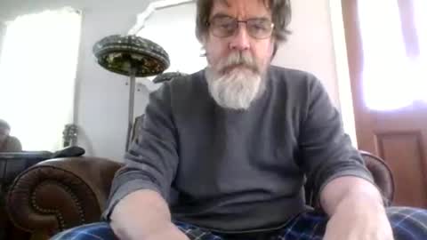 Snapshot of runningaround60 chatting on January 31, 2026, 7:11 pm runningaround60 online show from January 31, 2026, 7:11 pm