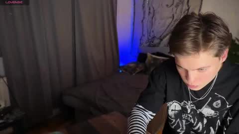 rusbradpitt online show from January 18, 2026, 1:26 pm