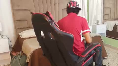 Snapshot of ruslan_marcel chatting on July 5, 2026, 11:06 am Ruslan Marcel online show from July 5, 2026, 11:06 am