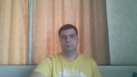 rusqadisx online show from October 21, 2025, 9:43 am