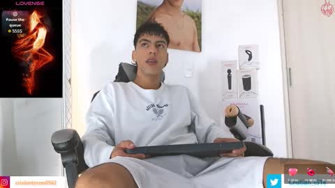  R U S S E L L  online show from February 22, 2026, 11:03 pm