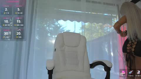 Ava online show from September 14, 2025, 7:07 am