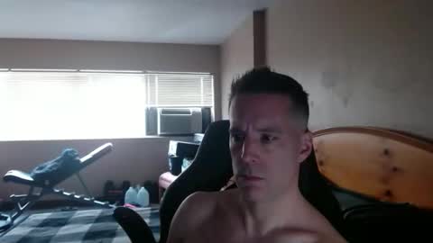 rustic_cuse_777 online show from February 11, 2026, 6:57 pm