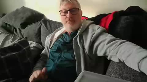 rusty69x online show from December 16, 2024, 11:22 am