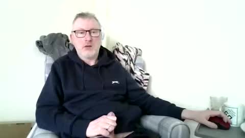 rusty69x online show from December 5, 2025, 11:19 am