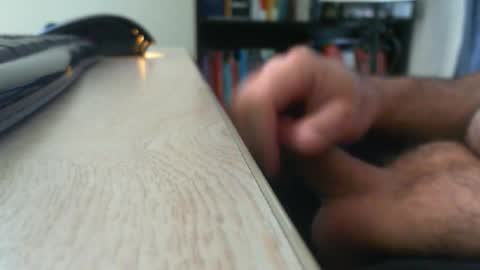 rutmuscle22 online show from November 18, 2025, 1:48 pm