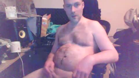 ruwatching_me online show from March 5, 2025, 2:14 am