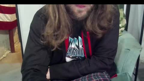 Snapshot of rwb1982 chatting on December 20, 2025, 1:07 pm rwb1982 online show from December 20, 2025, 1:07 pm