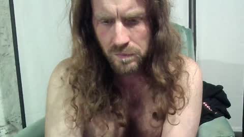 rwb1982 online show from May 18, 2026, 1:56 am