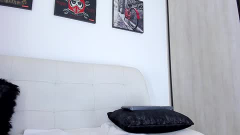 Ryan  online show from February 27, 2025, 6:07 am