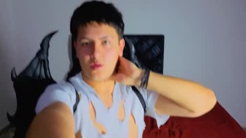 Snapshot of ryan_doretti chatting on October 29, 2025, 11:45 am Ryan online show from October 29, 2025, 11:45 am