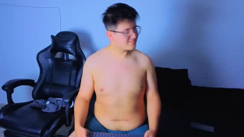 Snapshot of ryan_doretti chatting on November 30, 2025, 6:34 pm Ryan online show from November 30, 2025, 6:34 pm