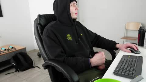 RYAN DOZER online show from February 10, 2026, 8:07 am