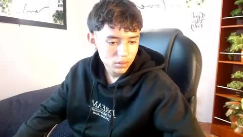 Snapshot of ryan_grayx chatting on June 3, 2026, 2:44 pm RYAN online show from June 3, 2026, 2:44 pm