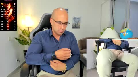 Snapshot of ryan_master_ chatting on December 17, 2024, 11:28 am ryan_master_ online show from December 17, 2024, 11:28 am