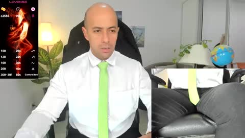 Snapshot of ryan_master_ chatting on December 23, 2024, 1:03 pm ryan_master_ online show from December 23, 2024, 1:03 pm