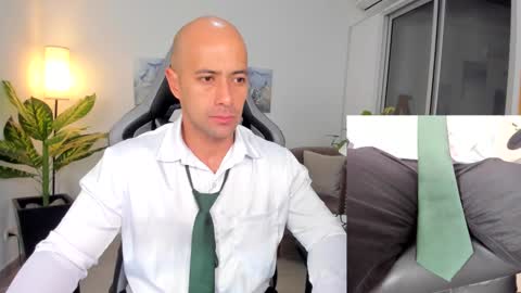 Snapshot of ryan_master_ chatting on January 10, 2025, 9:02 am ryan_master_ online show from January 10, 2025, 9:02 am