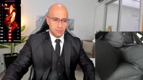 Snapshot of ryan_master_ chatting on January 10, 2025, 12:04 pm ryan_master_ online show from January 10, 2025, 12:04 pm