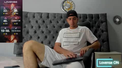 Snapshot of ryan_paterson chatting on January 27, 2025, 7:56 pm Ryan online show from January 27, 2025, 7:56 pm