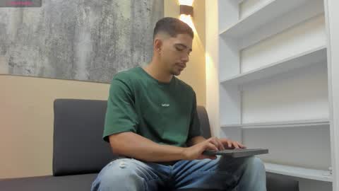 Snapshot of ryan_paterson chatting on November 3, 2025, 12:50 pm Ryan online show from November 3, 2025, 12:50 pm