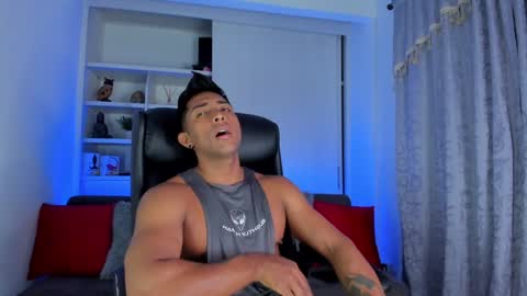 ryanboy30 online show from December 9, 2024, 2:49 pm