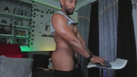 ryanboy30 online show from February 2, 2026, 9:35 pm