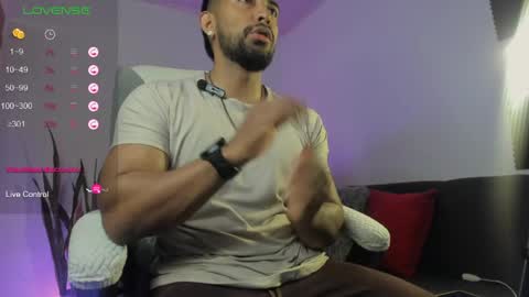ryanboy30 online show from May 24, 2026, 5:29 pm