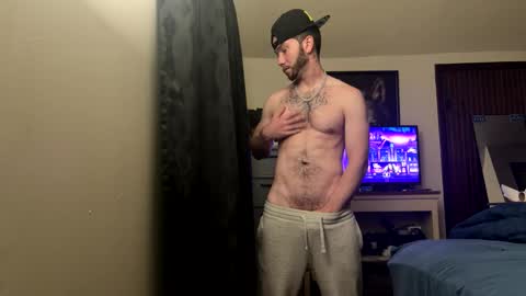 ryancap0195 online show from October 15, 2025, 1:17 am