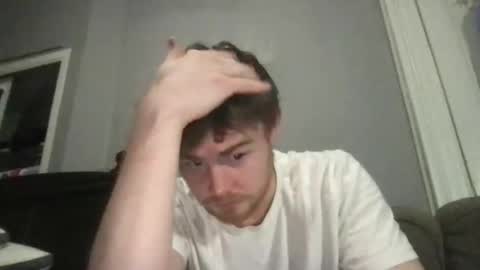 ryanhung_57 online show from December 2, 2025, 3:34 am