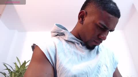 Instagram  Ryandwrn online show from April 13, 2026, 8:47 pm