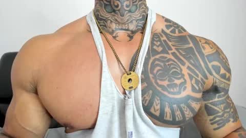 Snapshot of ryanjhonston chatting on February 14, 2025, 7:12 pm Ryan online show from February 14, 2025, 7:12 pm