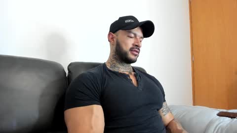 Snapshot of ryanjhonston chatting on February 15, 2025, 12:11 pm Ryan online show from February 15, 2025, 12:11 pm