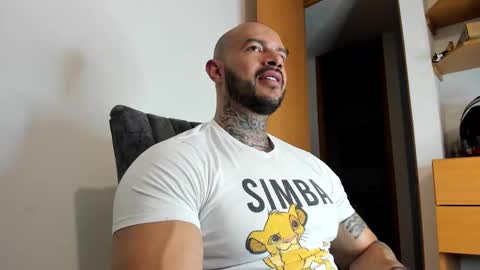 Snapshot of ryanjhonston chatting on September 27, 2025, 12:10 pm Ryan online show from September 27, 2025, 12:10 pm