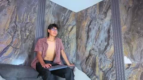 Snapshot of ryann_wolf chatting on June 30, 2026, 8:32 pm ryann_wolf online show from June 30, 2026, 8:32 pm