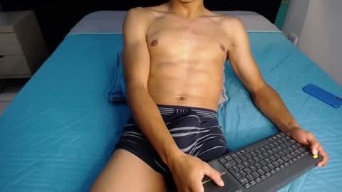 RyanPricee online show from January 10, 2025, 5:47 am