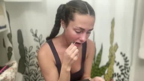 rylancurlygirlxoxo online show from February 24, 2026, 3:04 am