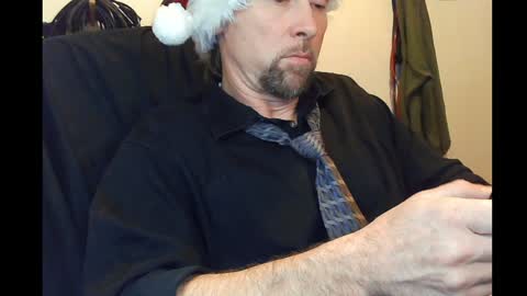 Snapshot of rynoxox chatting on December 15, 2024, 11:23 am rynoxox online show from December 15, 2024, 11:23 am