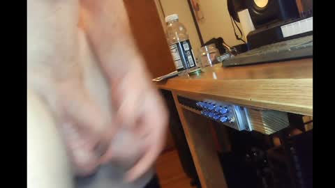 Snapshot of rynoxox chatting on January 11, 2025, 8:43 am rynoxox online show from January 11, 2025, 8:43 am