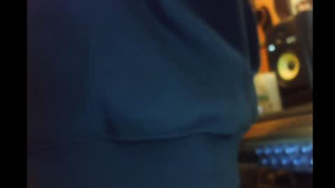 Snapshot of rynoxox chatting on January 20, 2025, 7:58 am rynoxox online show from January 20, 2025, 7:58 am