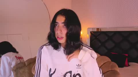 Snapshot of ryo_fem chatting on May 21, 2026, 3:57 am Ryo online show from May 21, 2026, 3:57 am