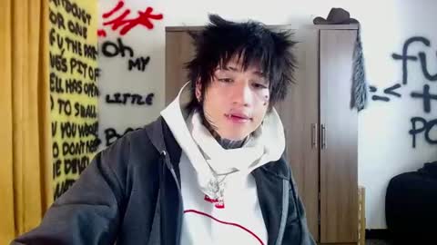 Ryoko online show from July 10, 2026, 12:04 am