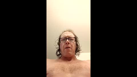 ryucravenmore online show from December 17, 2025, 3:40 pm